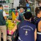 Operação conjunta do Procon Manaus e Vigilância Sanitária encontra irregularidades em supermercado da zona Norte