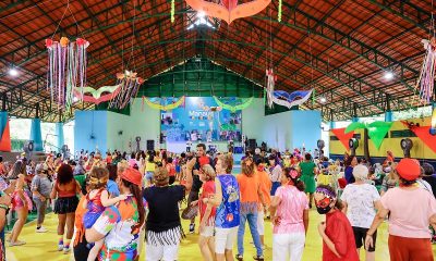 Prefeitura de Manaus realiza Folia Carnavalesca para a Terceira Idade