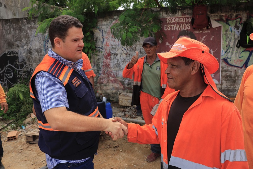 Prefeitura de Manaus chega à fase final da obra de alargamento na avenida Ephigênio Salles