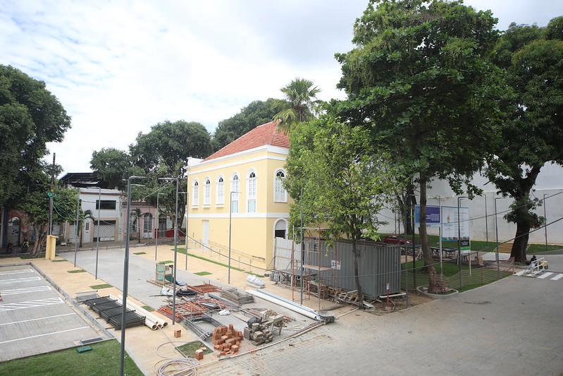 Sem pausa no Carnaval, obras do “Nosso Centro” tem testes de carga e instalações no mirante