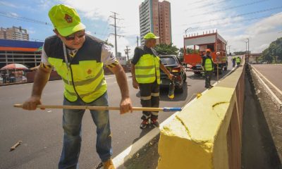 Prefeitura realiza revitalização da pintura e sinalização do viaduto Miguel Arraes