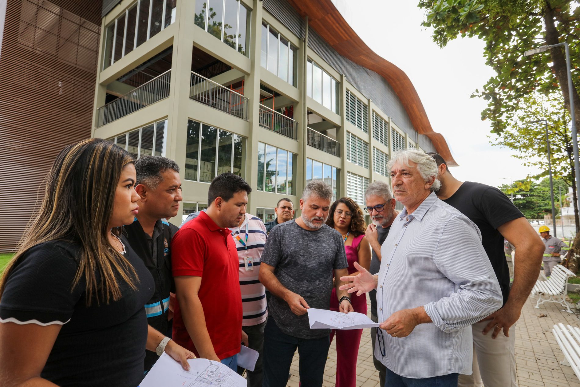 Prefeitura de Manaus realiza visita técnica de alinhamento para inauguração do mirante Lúcia Almeida, no Centro Histórico