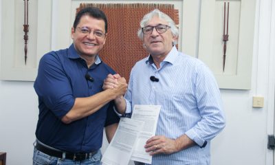 Prefeitura de Manaus entrega certidão de aprovação de projeto para habitacionais do governo