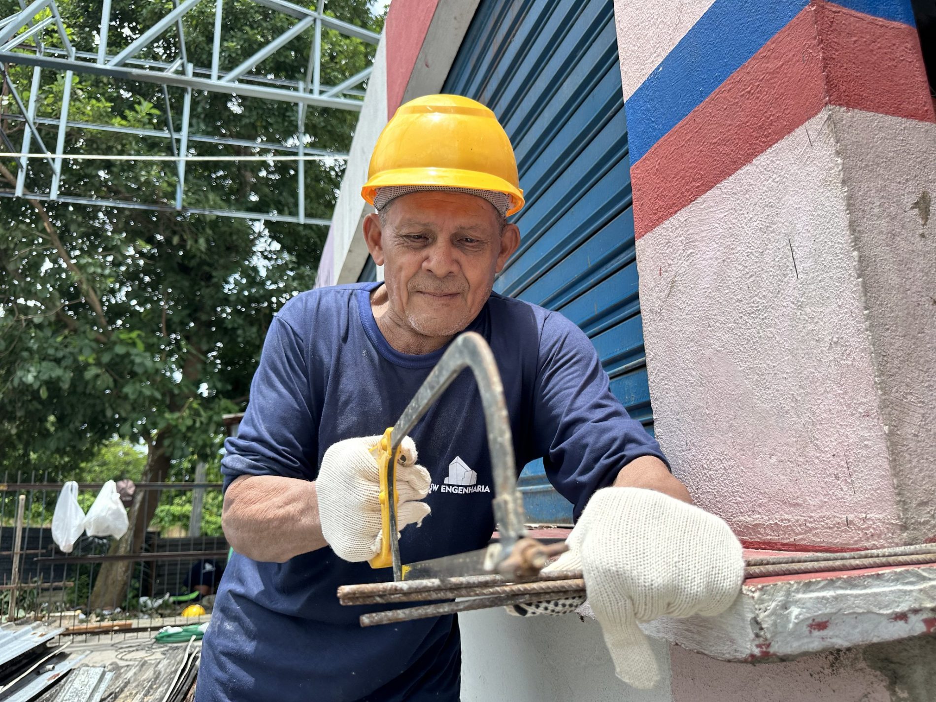 Prefeitura de Manaus inicia reforma da feira do bairro Nova Esperança