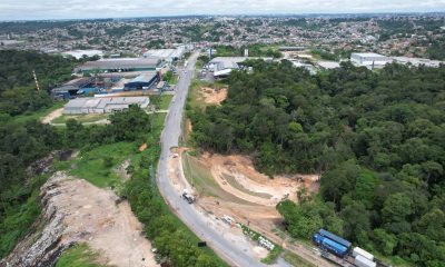 Obra da prefeitura para conter erosão na rua Hibisco, no Distrito Industrial, chega à fase final