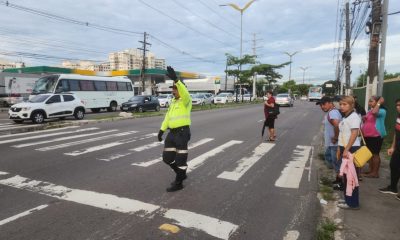 Prefeitura realiza mix de operações para ordenar trânsito em Manaus