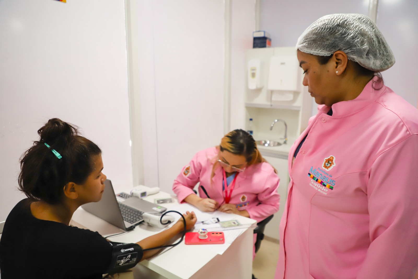 Saúde da Mulher da zona Leste atende com Unidade Móvel em novo local a partir desta segunda (29)