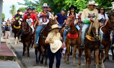 Nhamundá realiza abertura da Expoanh 2024 com a tradicional cavalgada pela cidade