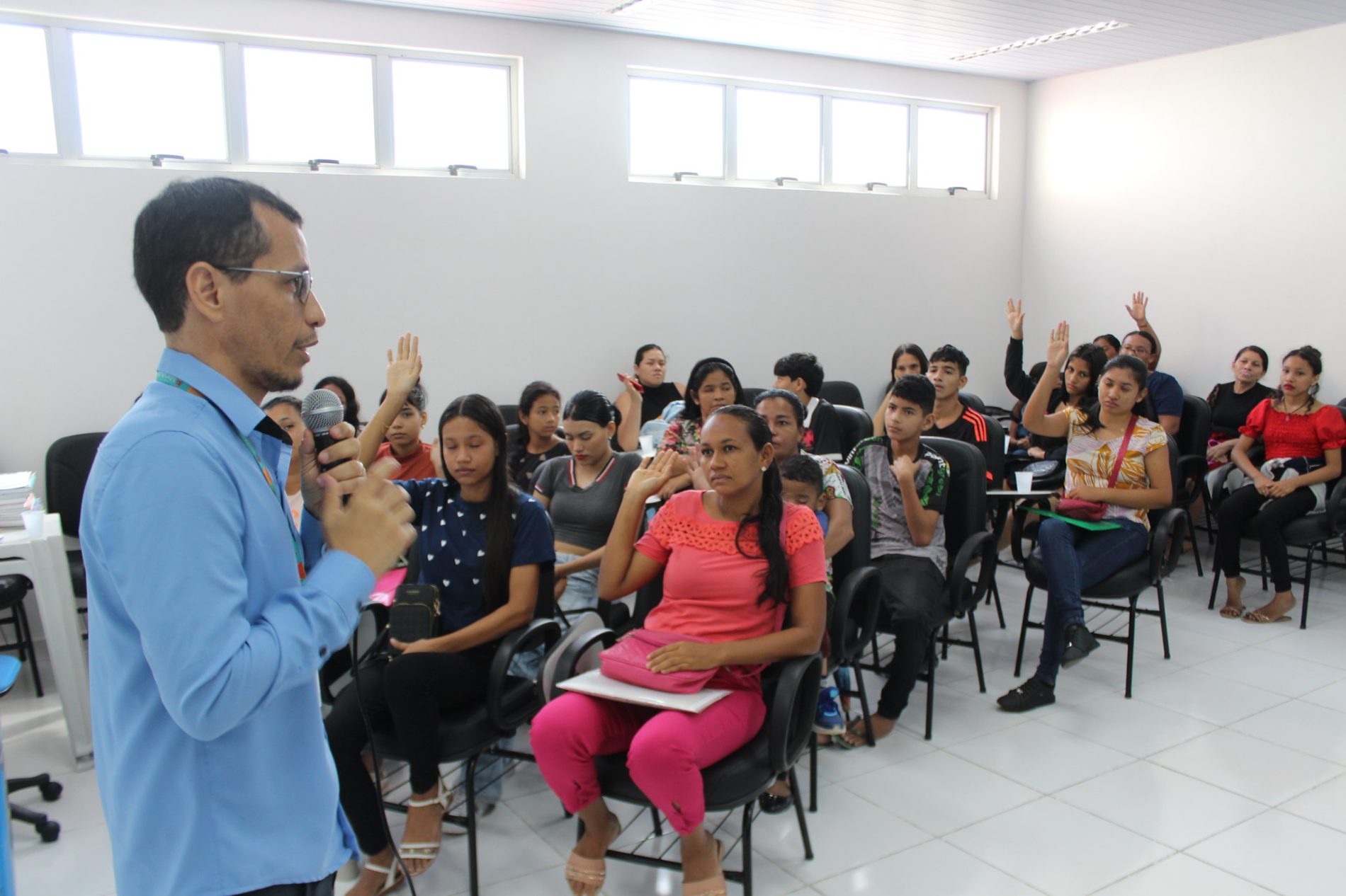 Ação de empregabilidade em alusão ao Dia do Trabalhador é realizado para a população de Manaus