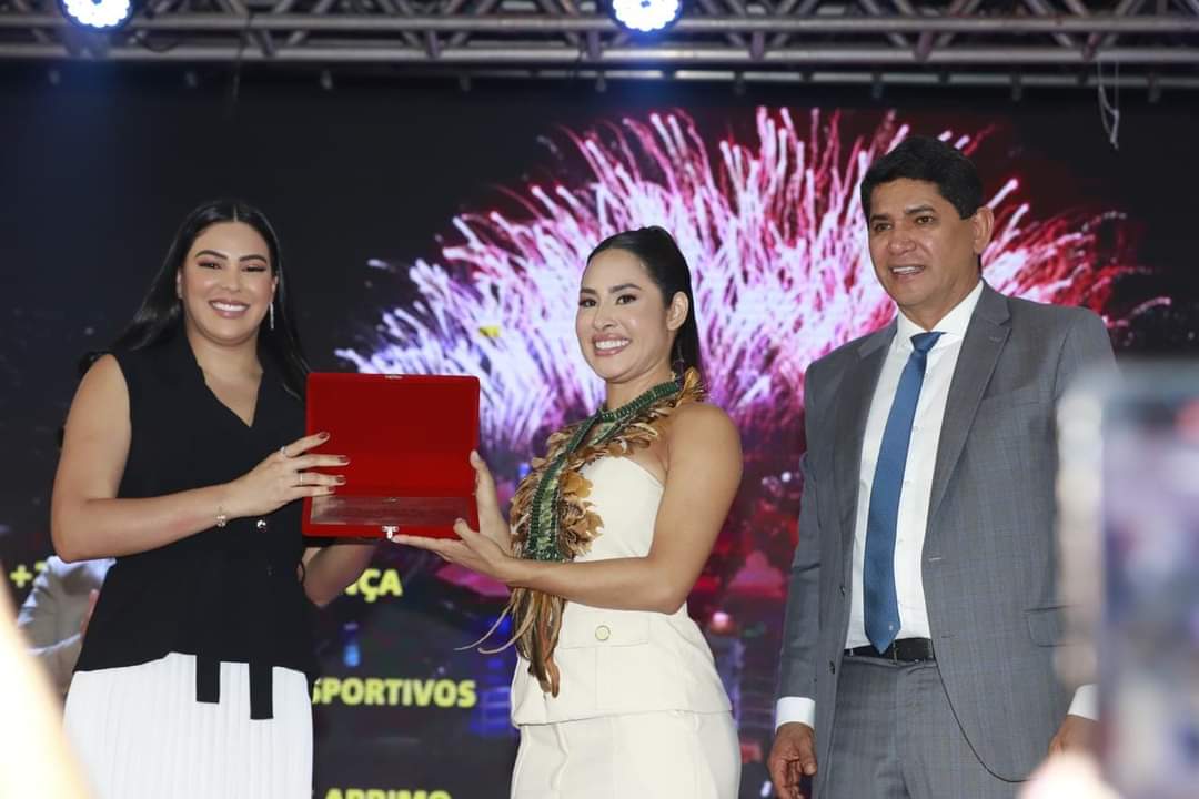 Parintins: Isabelle Nogueira recebe título de Embaixadora do Festival de Parintins