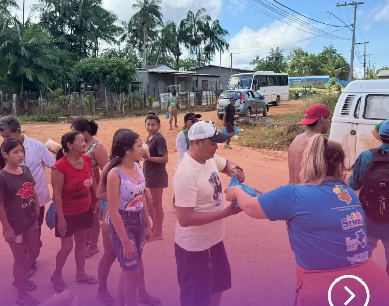 Em São Gabriel da Cachoeira, 6 toneladas de jaraquis são entregues à população