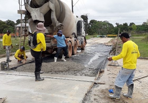 Santo Antônio do Içá recebe 1,2 mil toneladas de asfalto para pavimentação