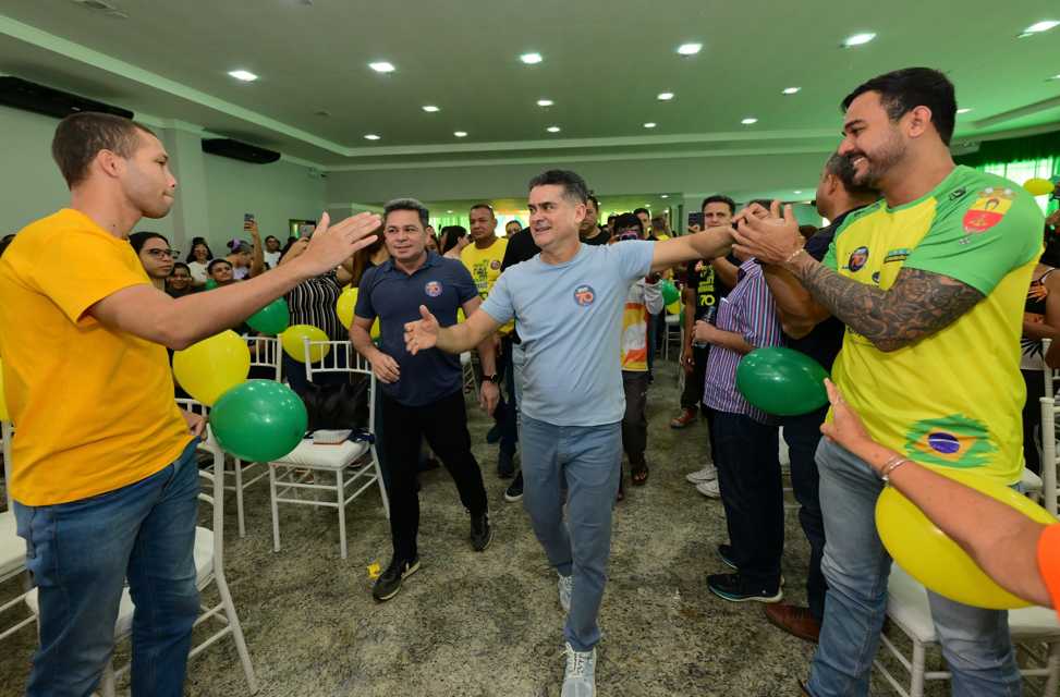 David Almeida recebe apoio das forças de segurança do estado