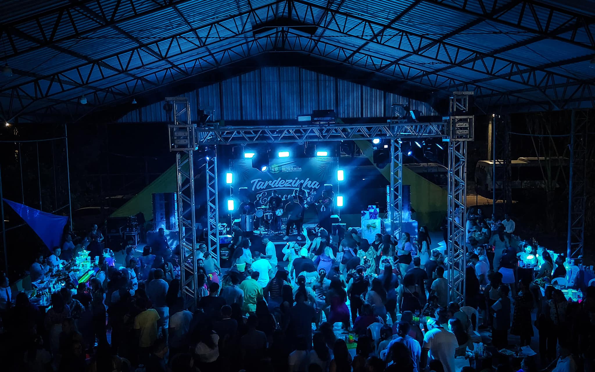 Em Rio Preto da Eva, evento “Tardezinha da Educação” celebra o Dia do Professor