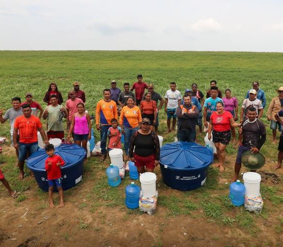 Comunidades de Barreirinha recebem ajuda humanitária devido à estiagem